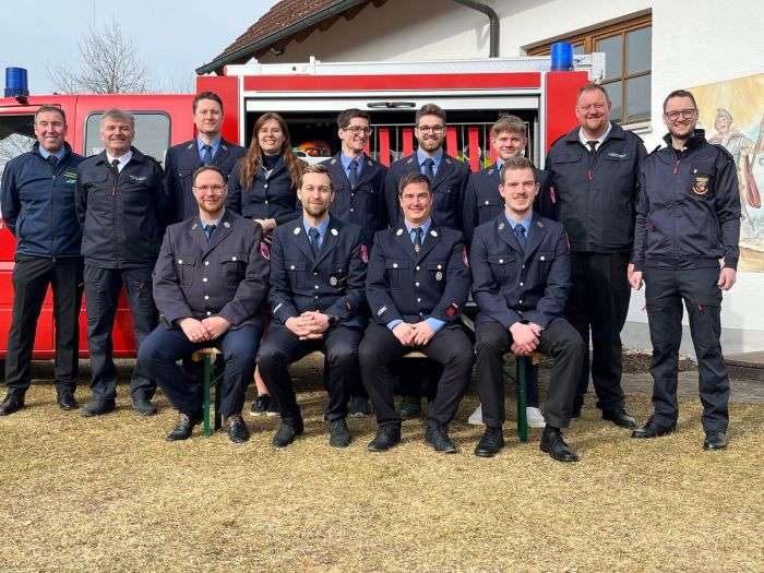 Herzlichen Glückwunsch,<br />Julia, Sebastian, Markus, Daniel, Dominik und Peter